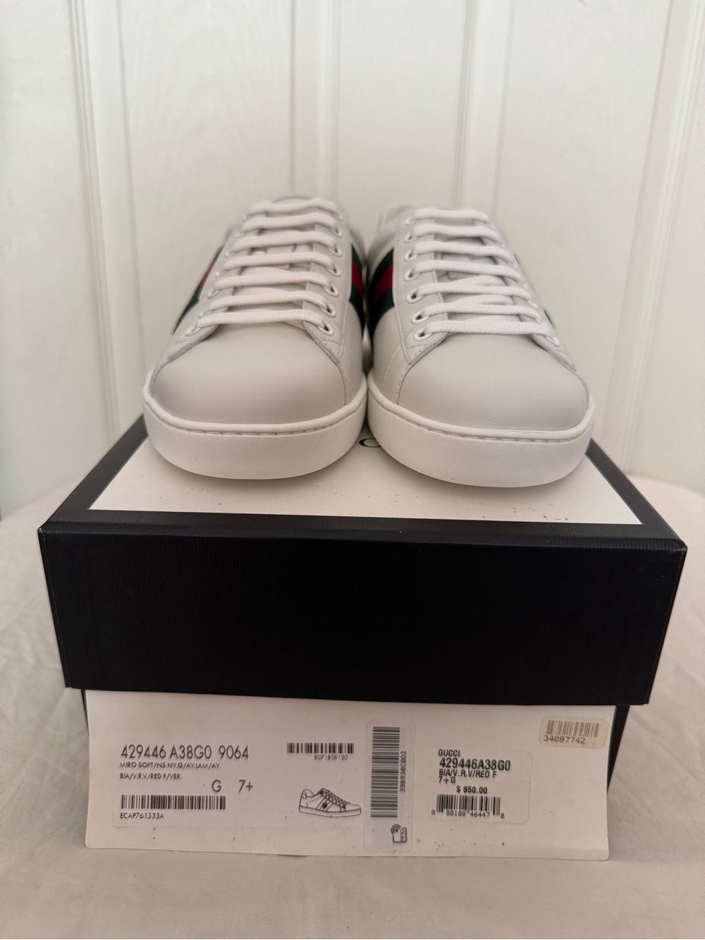 NIB Gucci Ace Embroidered Bee Sneaker White Leather Mens US 8.5 (UK 7.5)